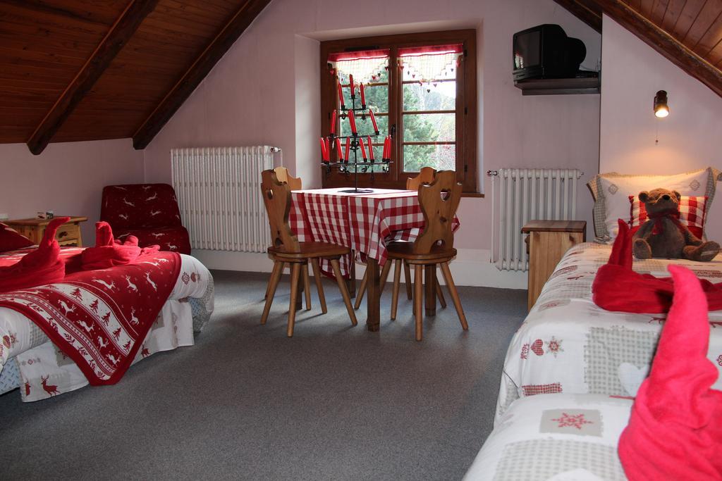 Hotel La Tapia Autrans-Meaudre-en-Vercors Rom bilde