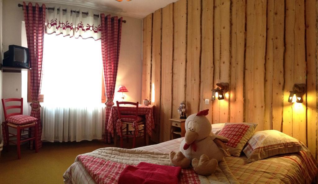 Hotel La Tapia Autrans-Meaudre-en-Vercors Rom bilde