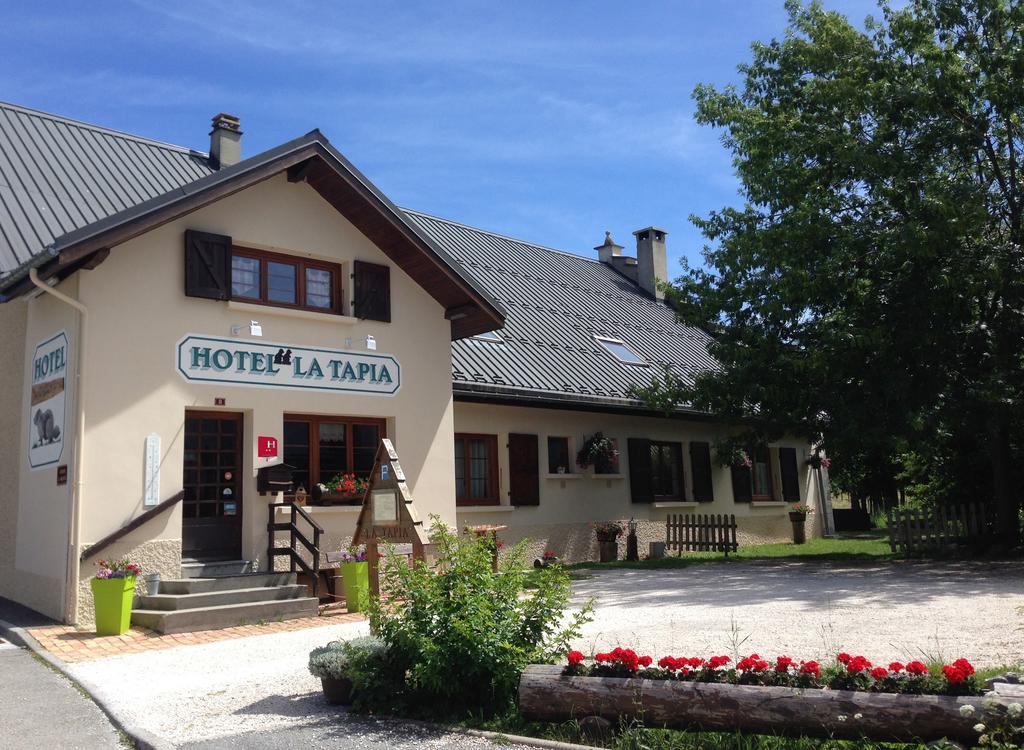 Hotel La Tapia Autrans-Meaudre-en-Vercors Eksteriør bilde